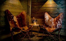Le Spa Du Cabanon: Cabanon De Luxe Avec Spa Entierement Privatif